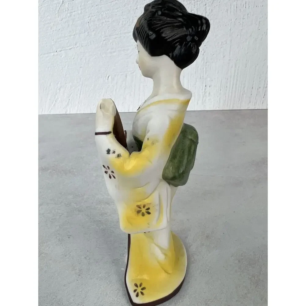 Vintage Decorative Japanese Geisha Girl Porcelain Figurine w/ Playing Instrument